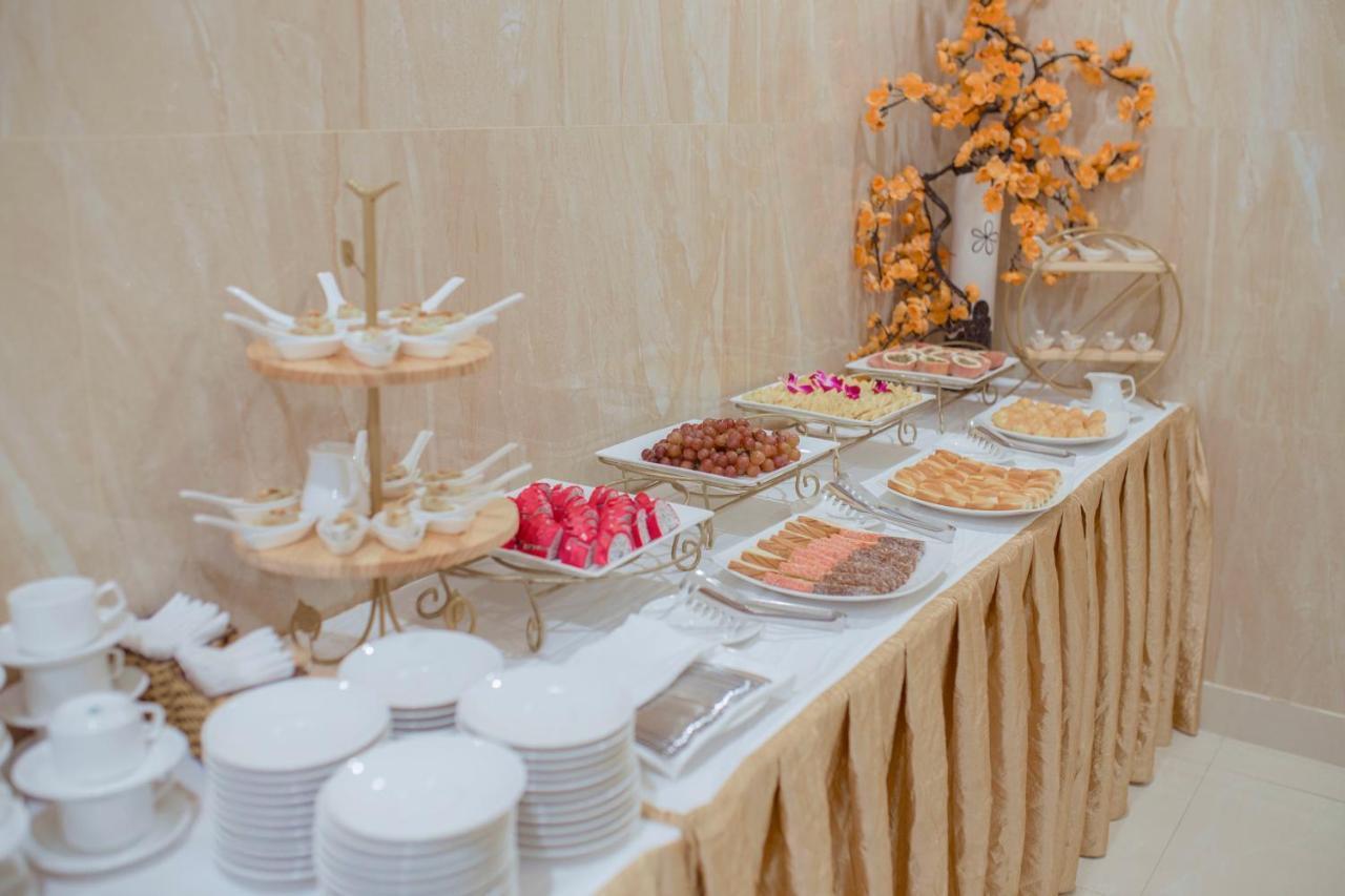 Riverside Hotel Quang Binh Донг Хой Екстериор снимка