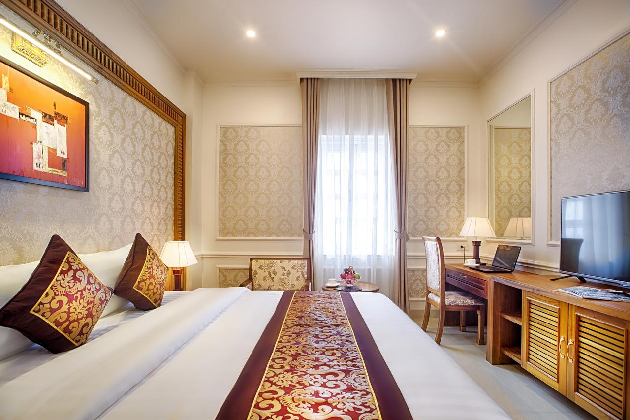 Riverside Hotel Quang Binh Донг Хой Екстериор снимка